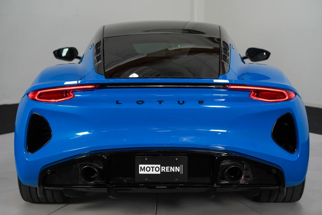 2024 Lotus Emira - Image 6 of 31