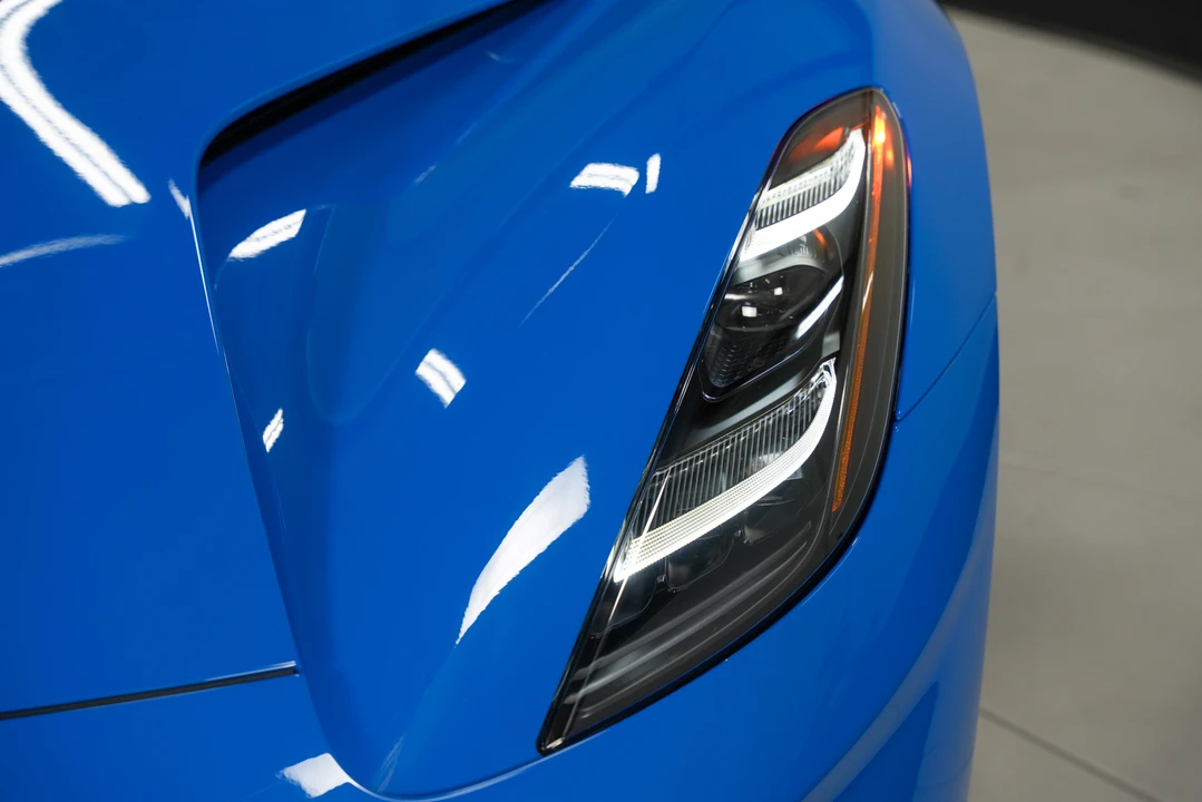 2024 Lotus Emira - Image 12 of 31