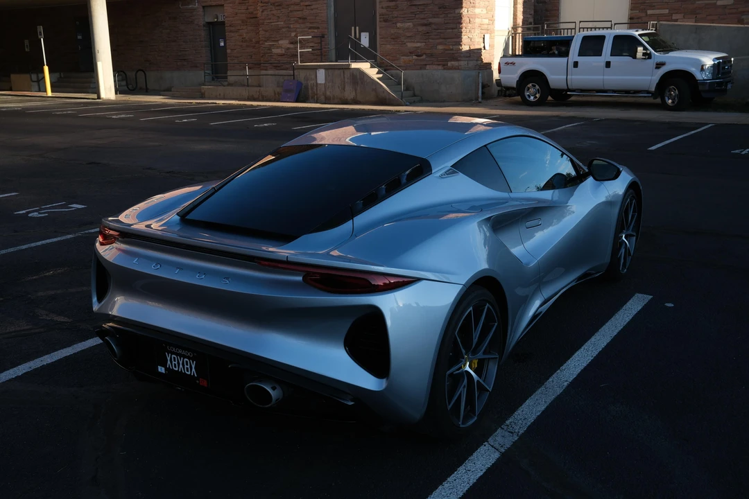 2024 Lotus Emira - Image 12 of 31
