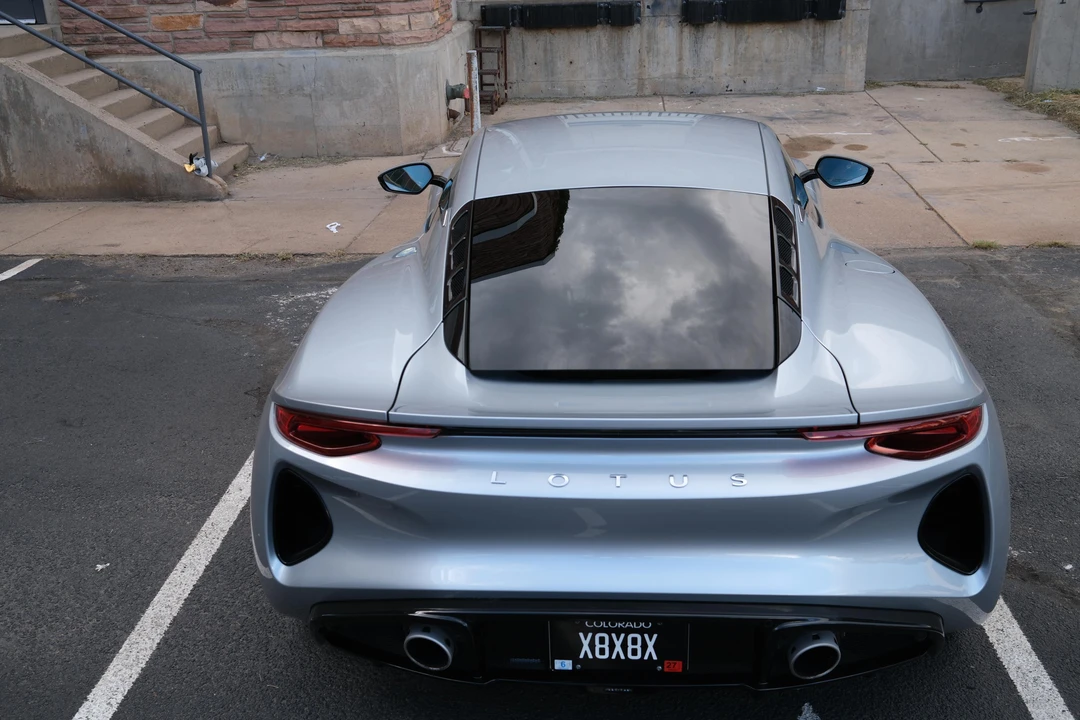 2024 Lotus Emira - Image 20 of 31