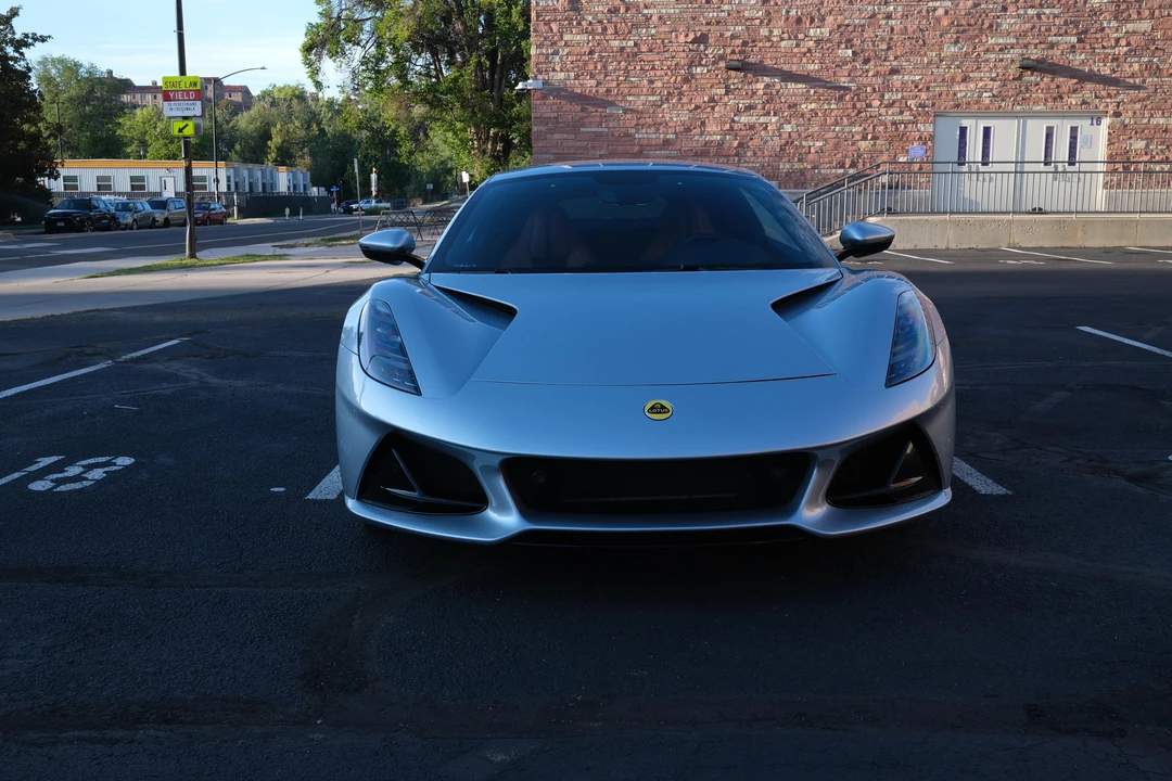 2024 Lotus Emira - Image 6 of 31