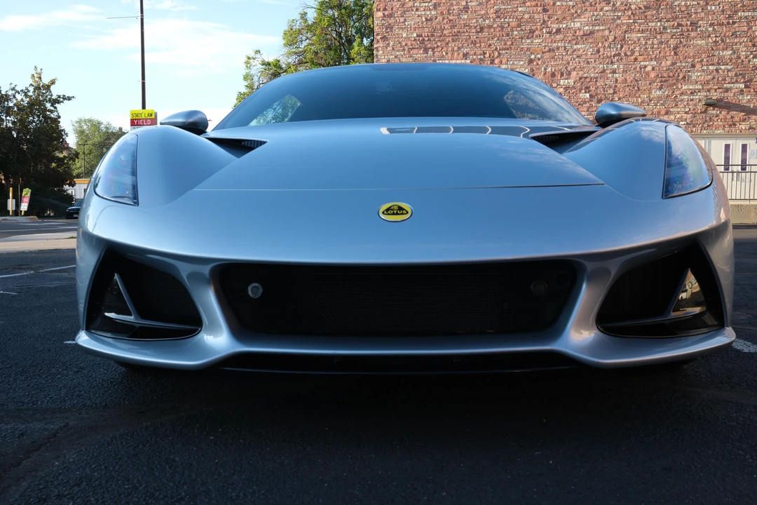 2024 Lotus Emira - Image 7 of 31