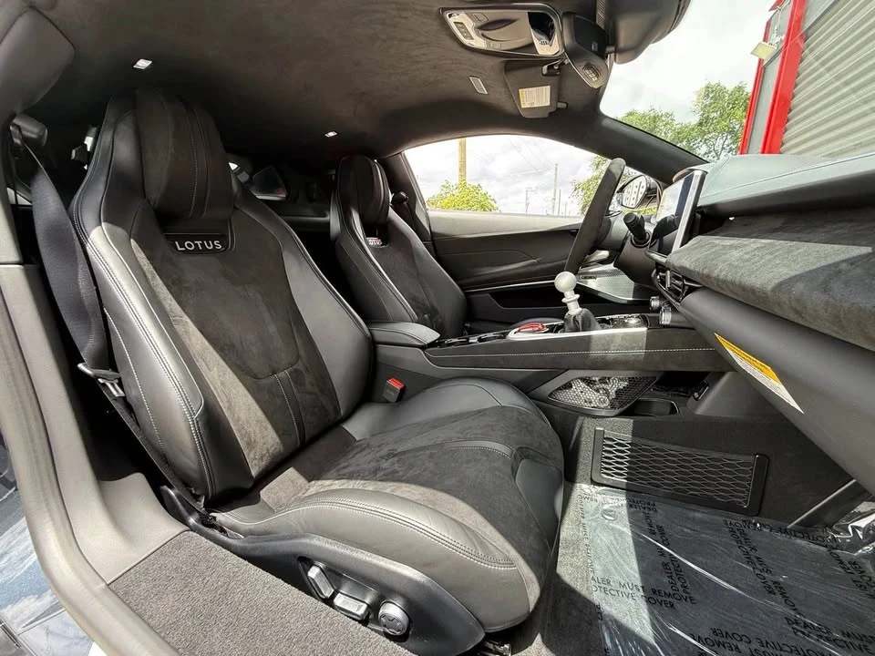 2024 Lotus Emira - Image 11 of 19