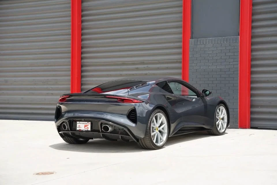 2024 Lotus Emira - Image 6 of 19