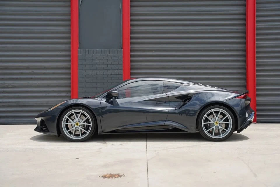 2024 Lotus Emira - Image 4 of 19