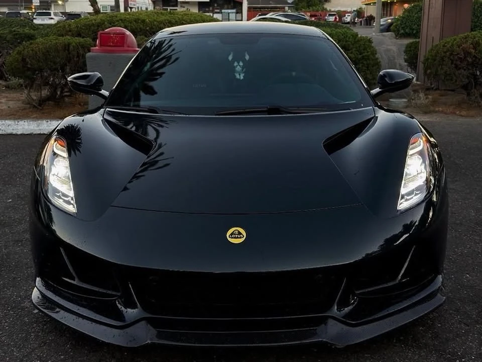 2024 Lotus Emira - Image 3 of 16