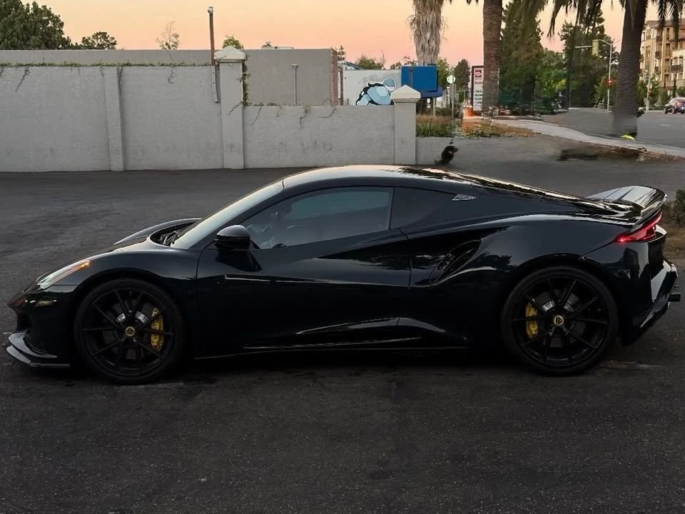 2024 Lotus Emira - Image 4 of 16