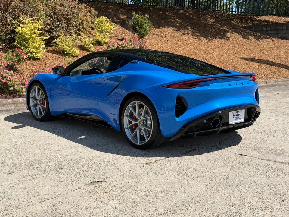 2024 Lotus Emira - Image 7 of 21