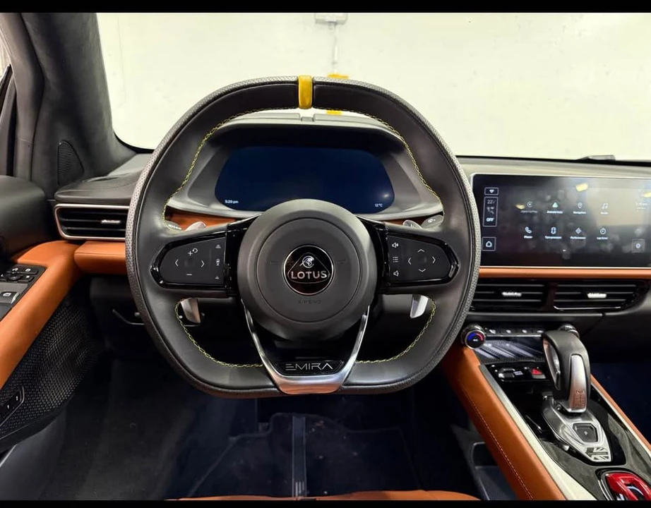 2024 Lotus Emira - Image 10 of 14