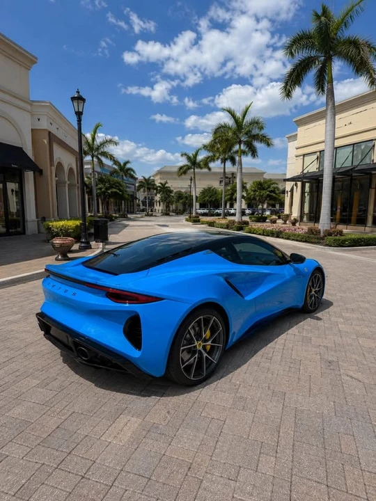 2024 Lotus Emira - Image 3 of 8
