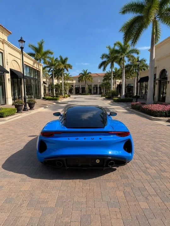 2024 Lotus Emira - Image 4 of 8