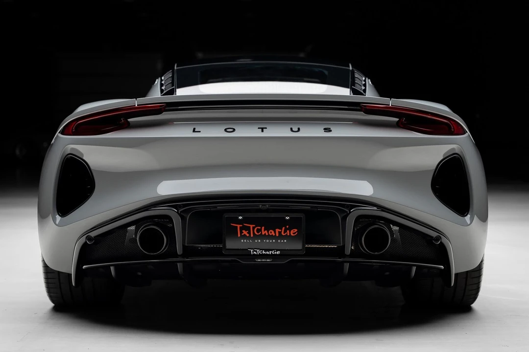2024 Lotus Evora - Image 27 of 31