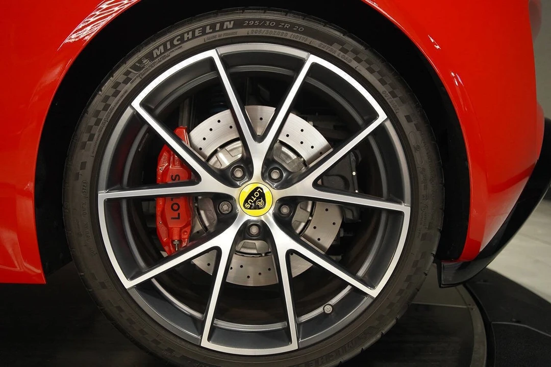 2024 Lotus Evora Sport 410 & GT410 Sport - Image 24 of 31