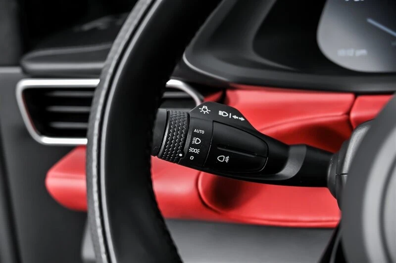 2024 Lotus Evora GT - Image 28 of 31
