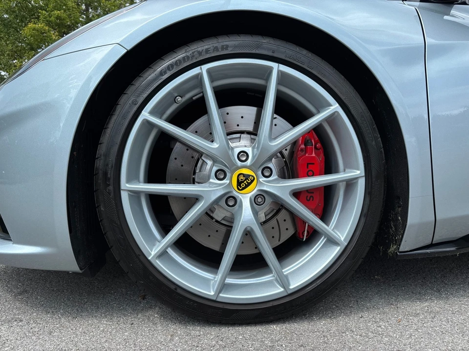 2024 Lotus Evora GT - Image 9 of 31