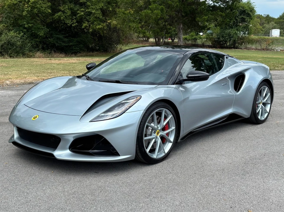 2024 Lotus Evora GT - Image 2 of 31