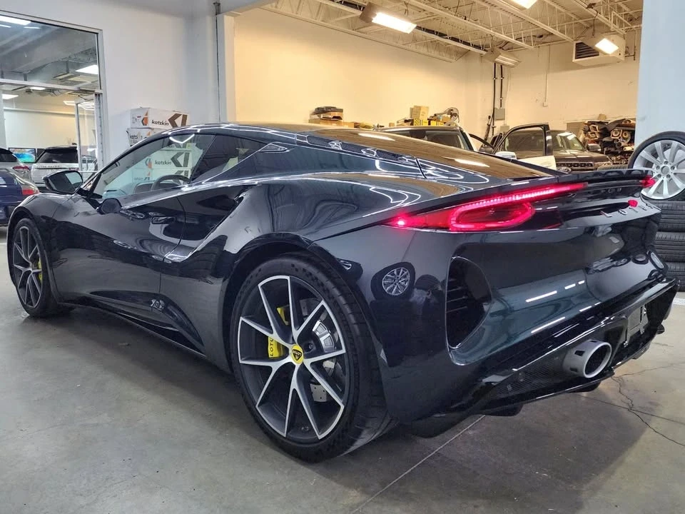 2024 Lotus Emira - Image 4 of 12