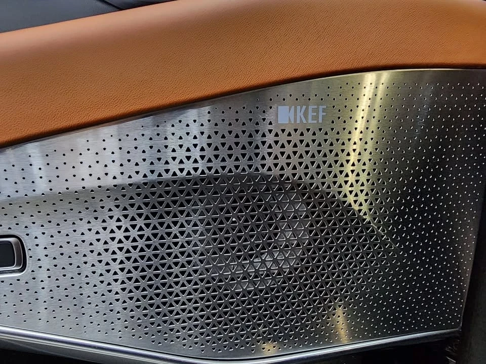 2024 Lotus Emira - Image 10 of 12