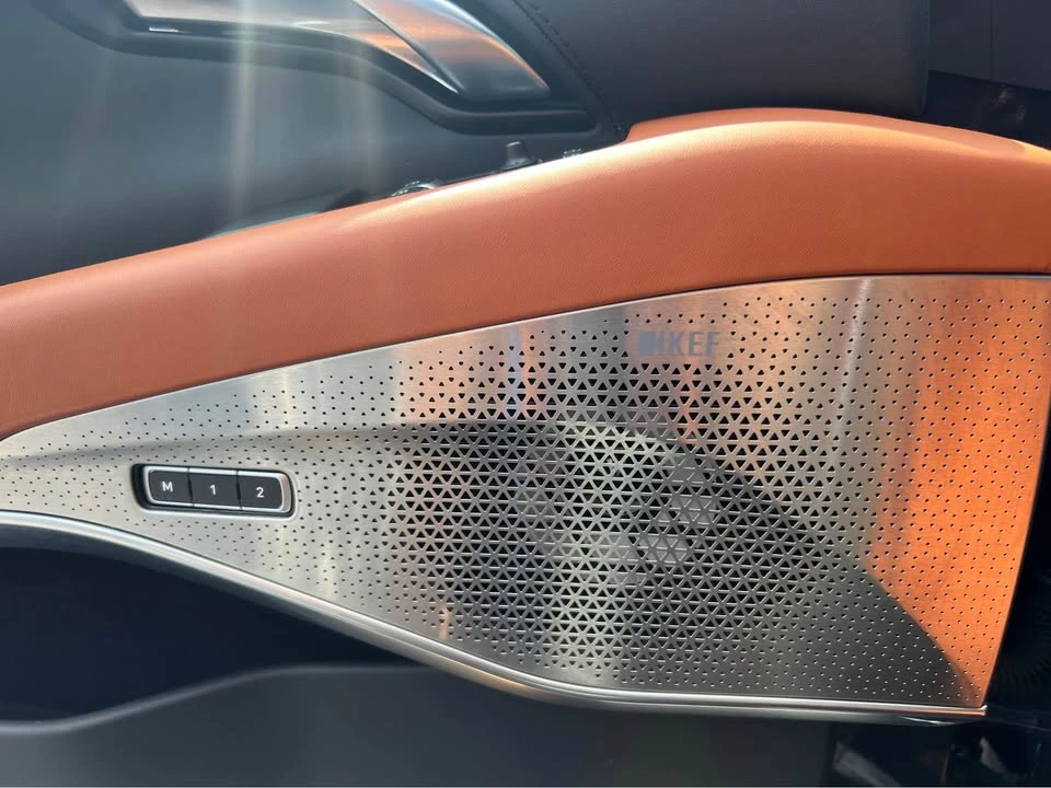 2024 Lotus Emira - Image 11 of 11