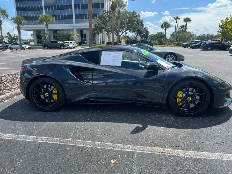 2024 Lotus Emira - Image 4 of 11