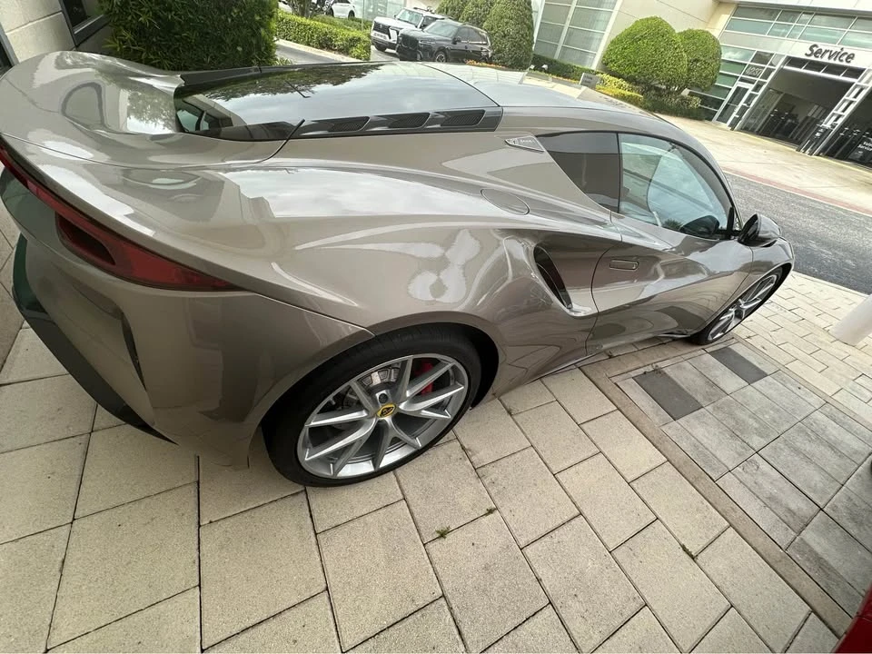 2024 Lotus Emira - Image 2 of 7
