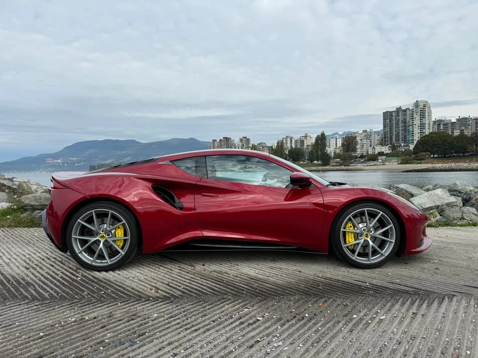 2024 Lotus Emira - Image 5 of 12