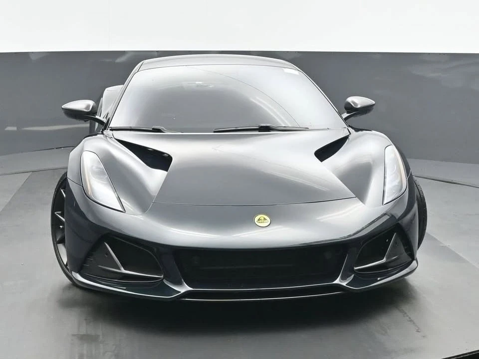 2024 Lotus Emira - Image 8 of 20