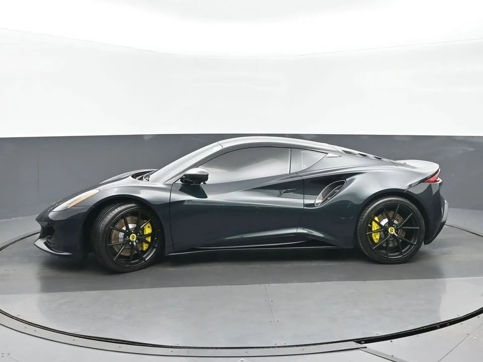 2024 Lotus Emira - Image 6 of 20