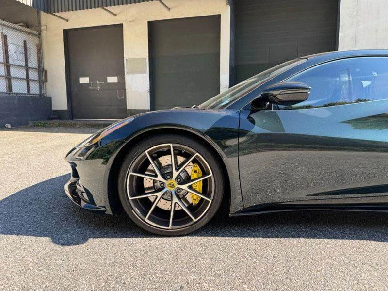 2024 Lotus Emira - Image 5 of 7