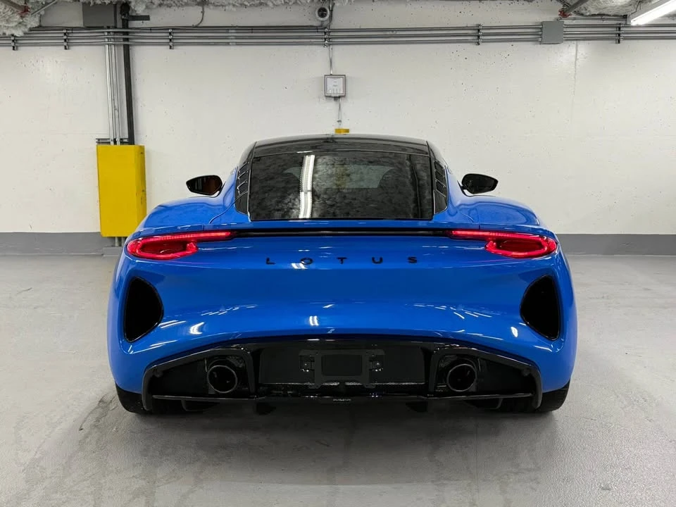2024 Lotus Emira - Image 6 of 13