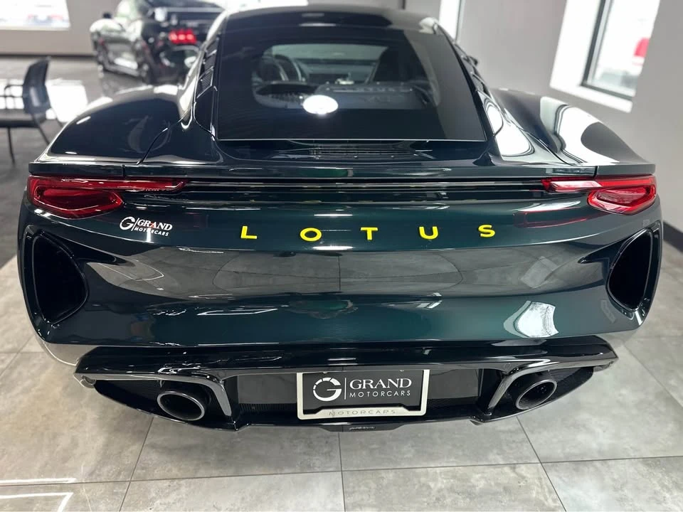 2024 Lotus Emira - Image 4 of 5