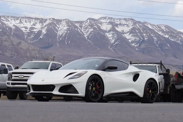 2024 Lotus Emira - Image 3 of 20