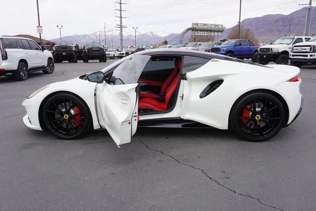 2024 Lotus Emira - Image 20 of 20
