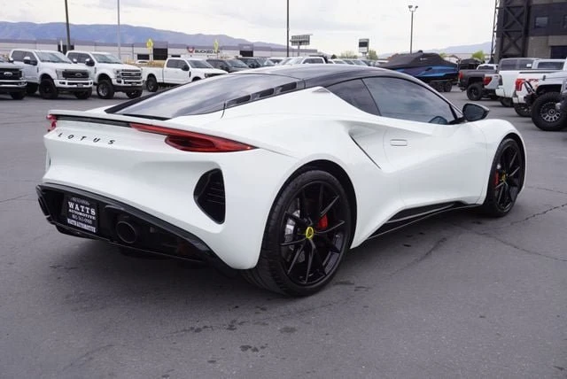 2024 Lotus Emira - Image 11 of 20