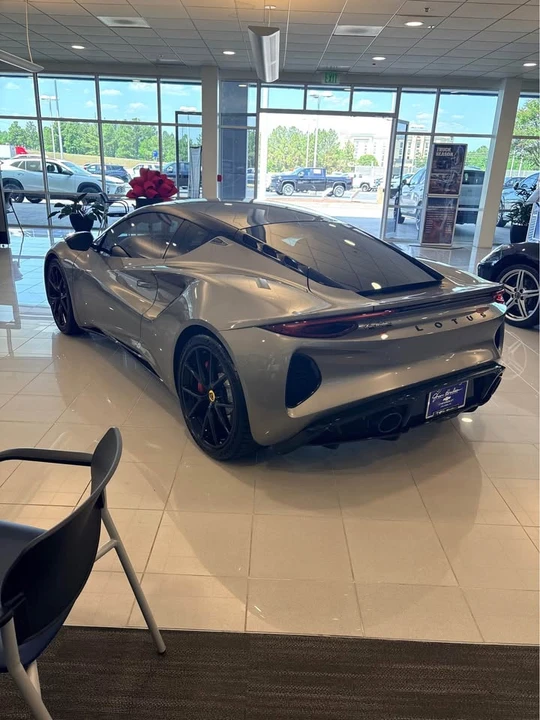 2024 Lotus Emira - Image 5 of 5