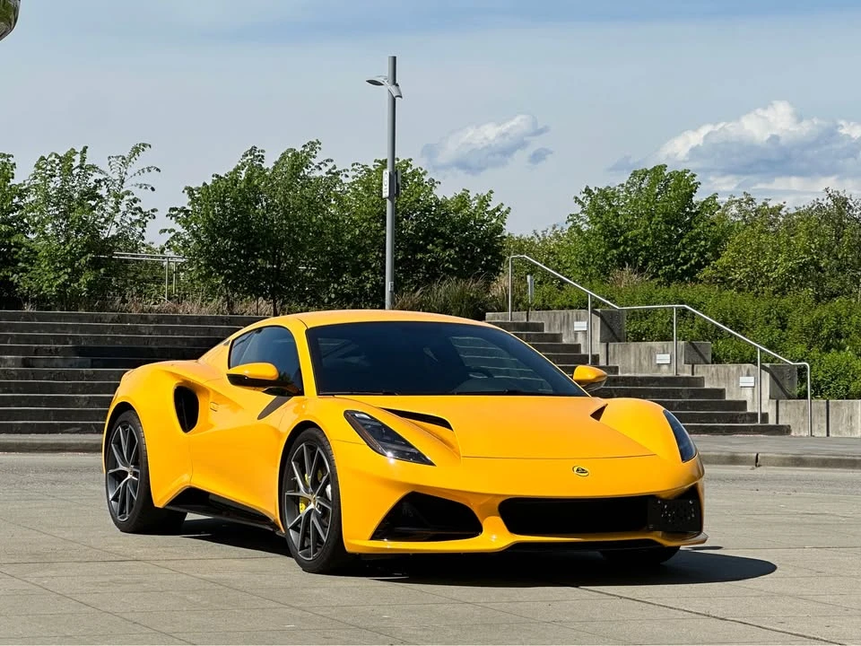 2024 Lotus Emira - Image 2 of 12