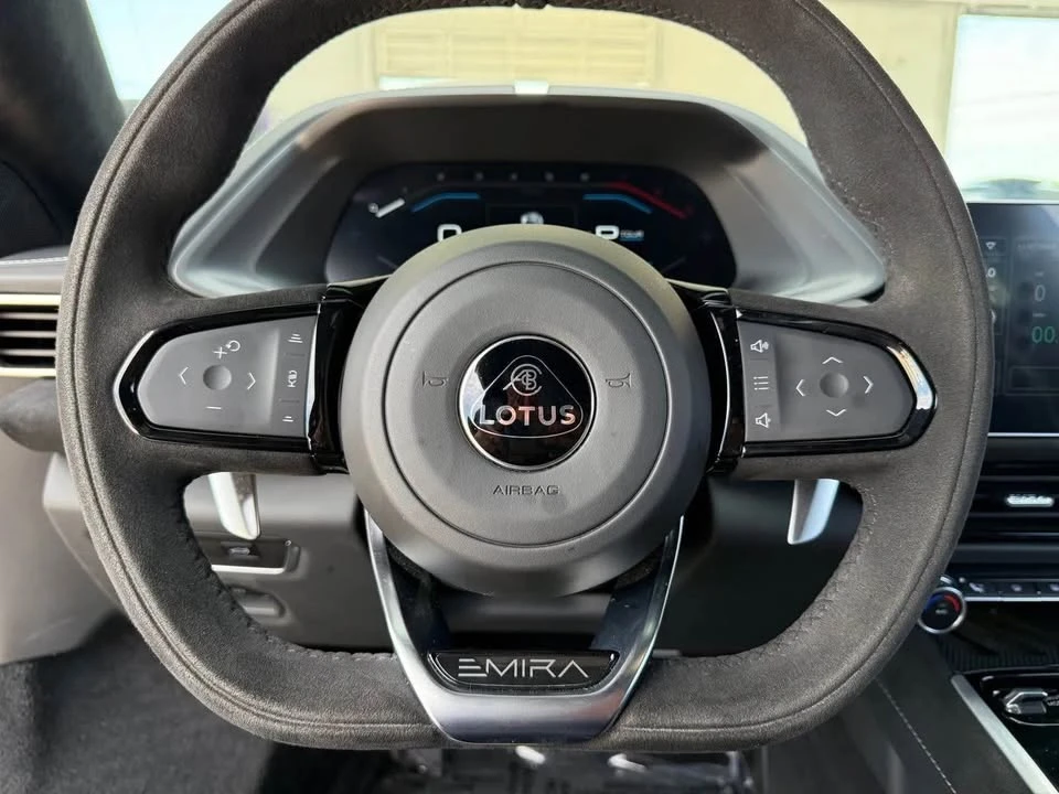 2024 Lotus Emira - Image 2 of 9