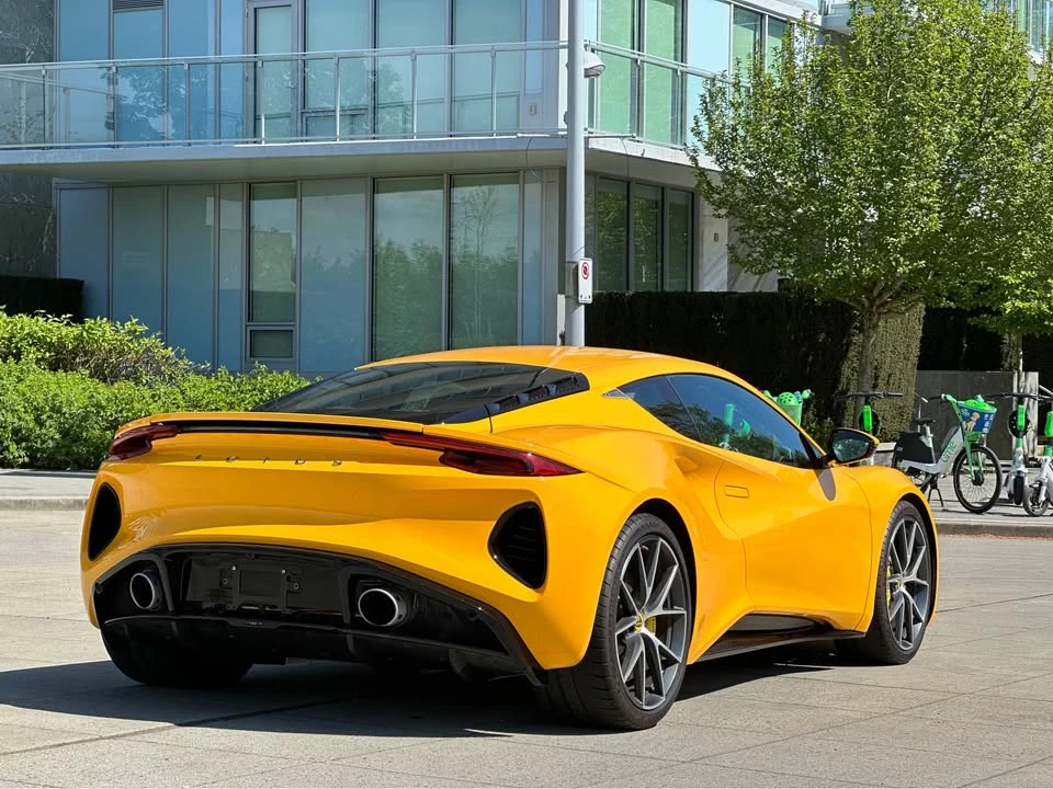 2024 Lotus Emira - Image 4 of 12