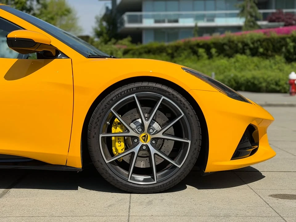 2024 Lotus Emira - Image 3 of 20