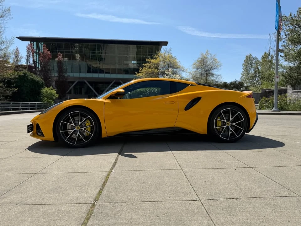 2024 Lotus Emira - Image 8 of 20