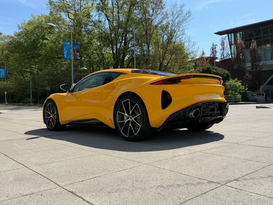 2024 Lotus Emira - Image 7 of 20
