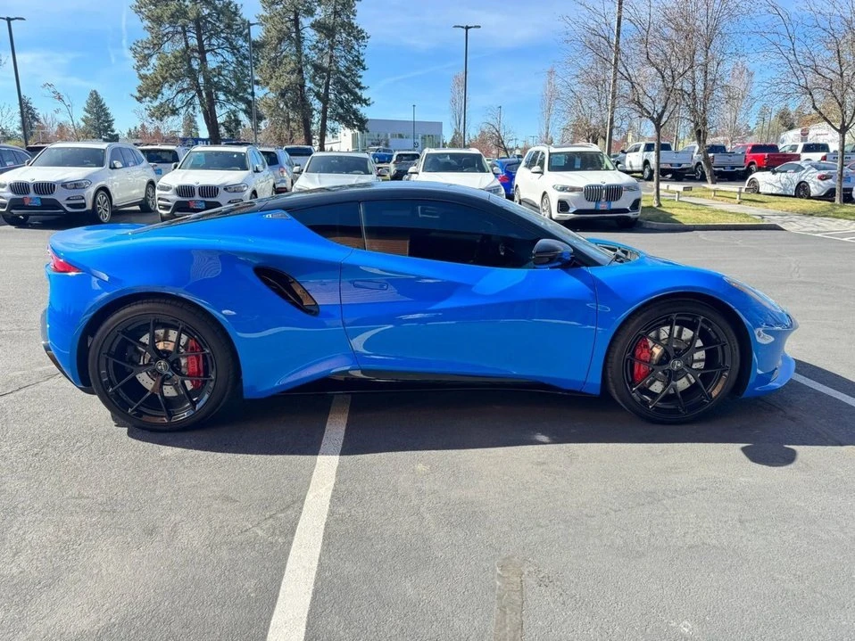 2024 Lotus Emira - Image 6 of 17