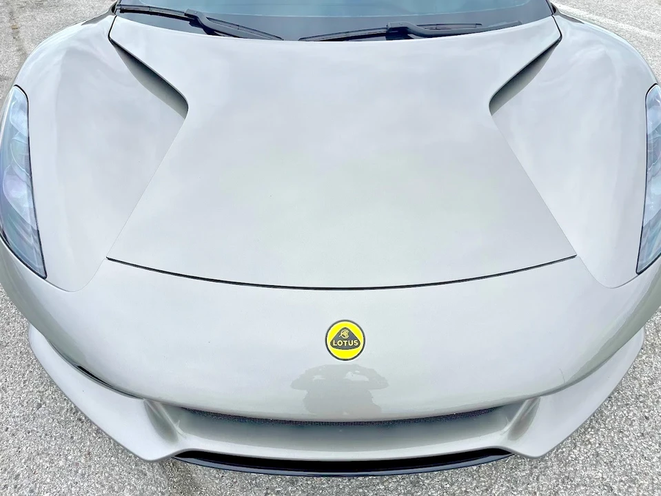 2024 Lotus Emira - Image 10 of 21