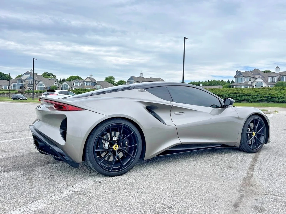 2024 Lotus Emira - Image 4 of 21