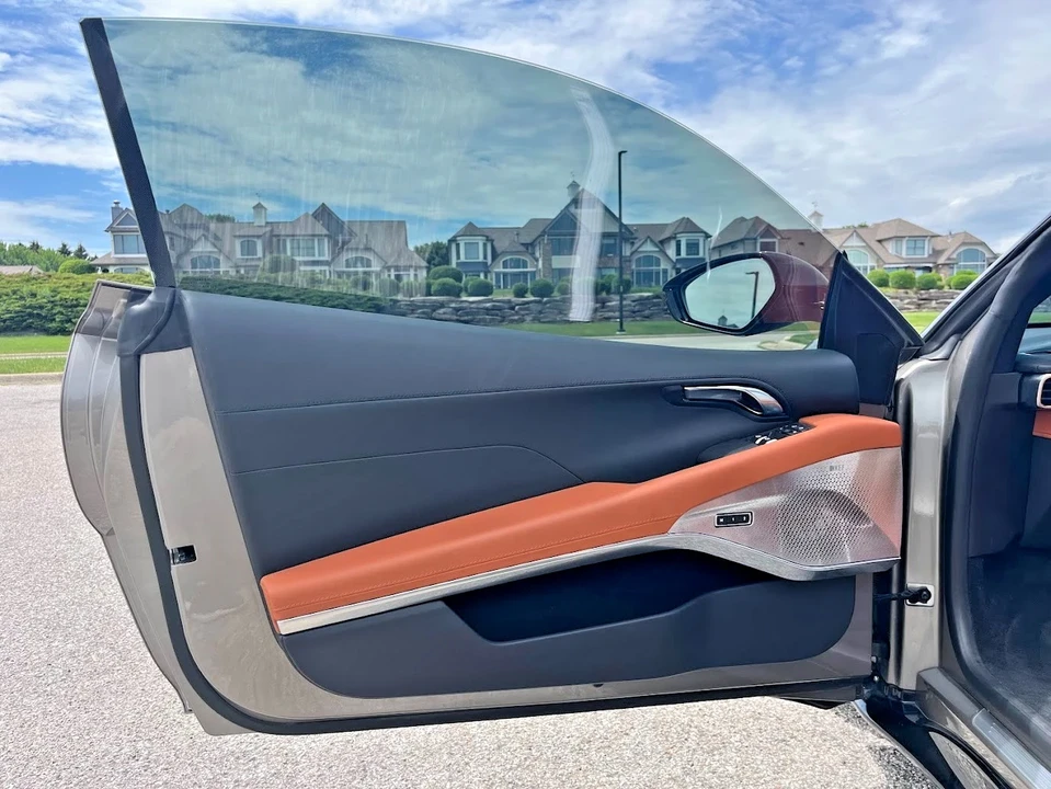 2024 Lotus Emira - Image 13 of 21