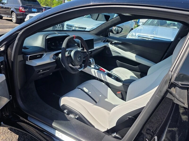 2024 Lotus Emira - Image 10 of 20