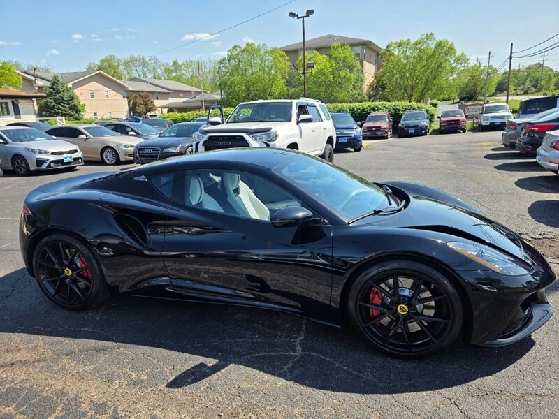 2024 Lotus Emira - Image 5 of 20