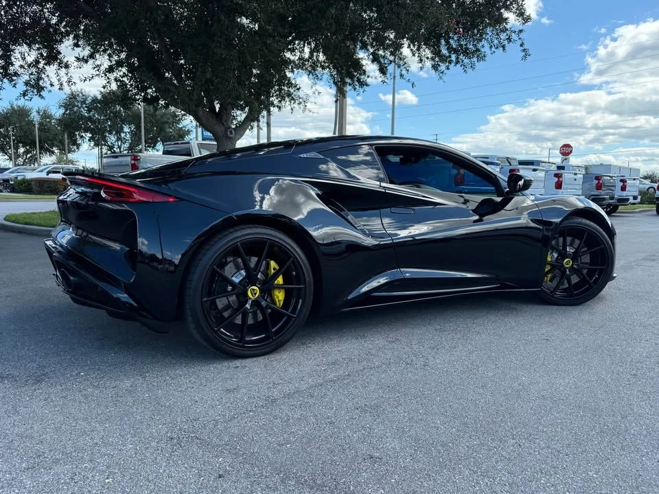 2024 Lotus Emira - Image 4 of 10