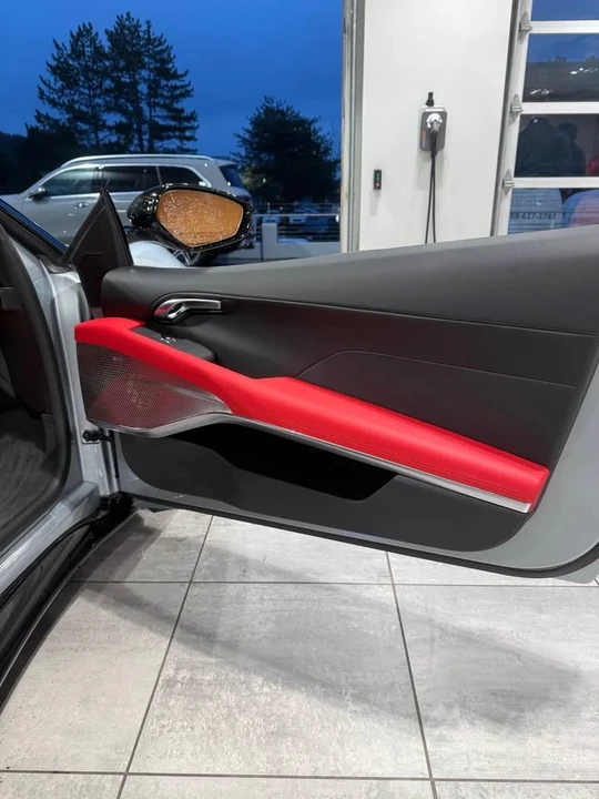 2024 Lotus Emira - Image 17 of 19
