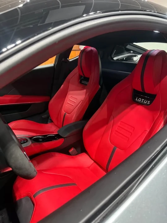 2024 Lotus Emira - Image 11 of 19